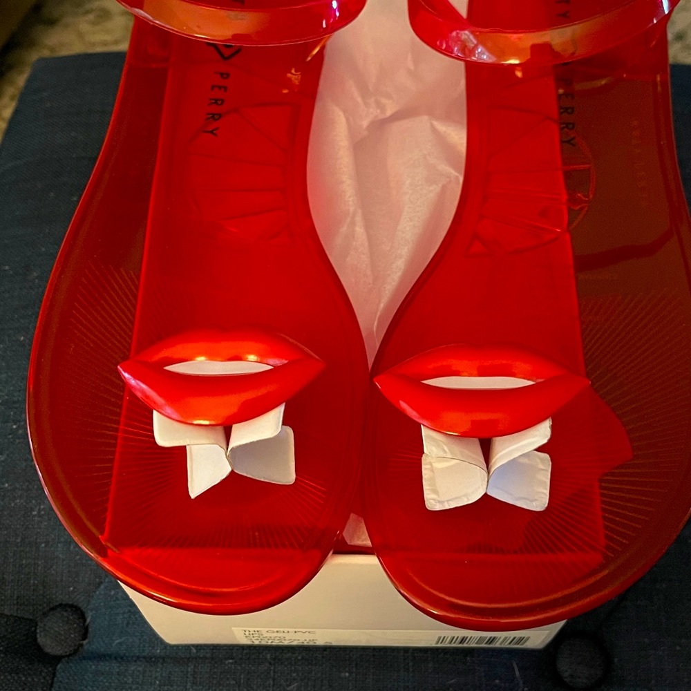 Katy Perry Geli Lip sandals
